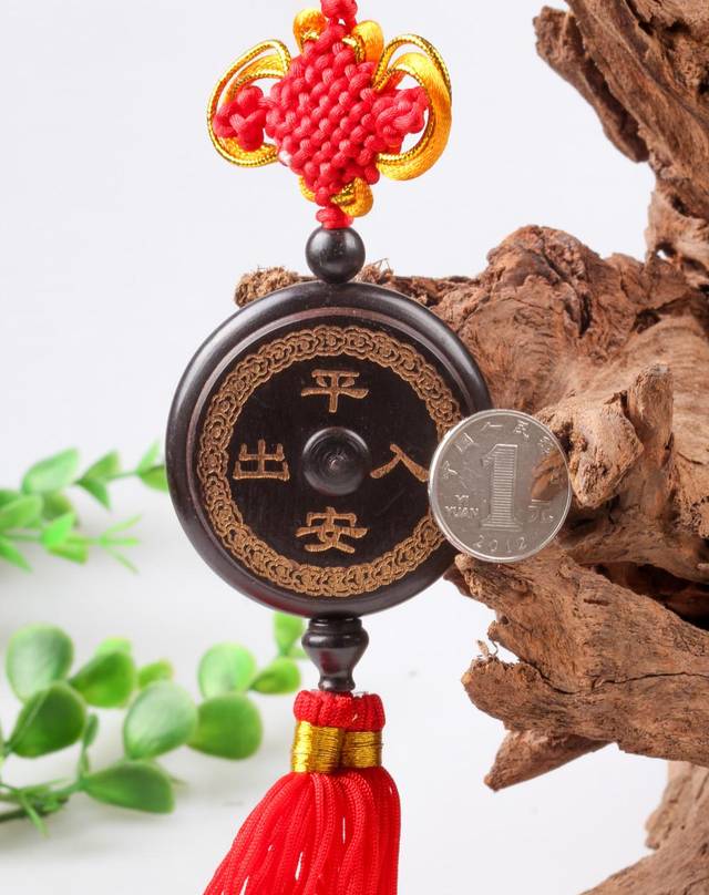 2、吉祥好運的:那有格格吉祥的