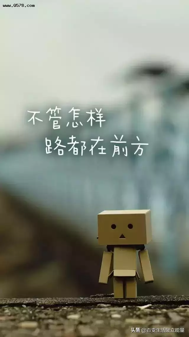 2、心情低落,煩躁,想哭又很壓抑:覺得生活沒意思，經常心情低落，想哭，特別壓抑