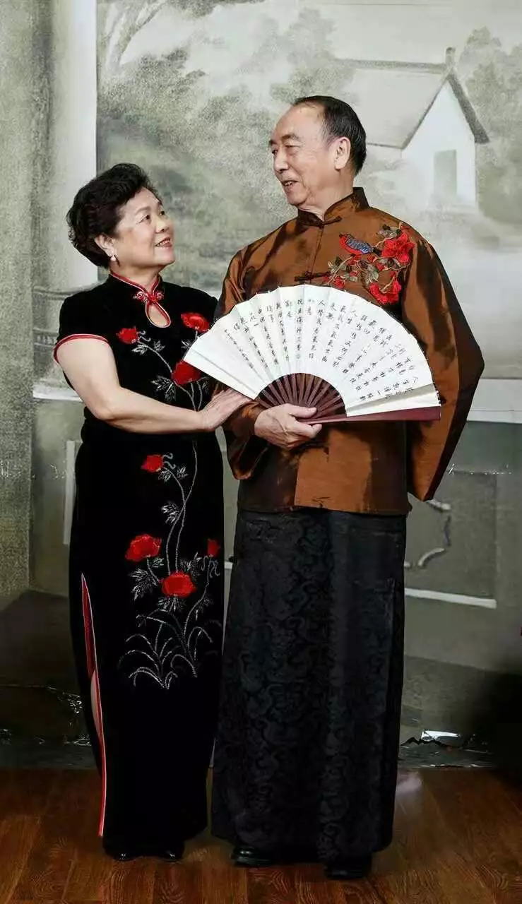 2、年和年婚配可好:年男的和年女的娶親婚姻若何