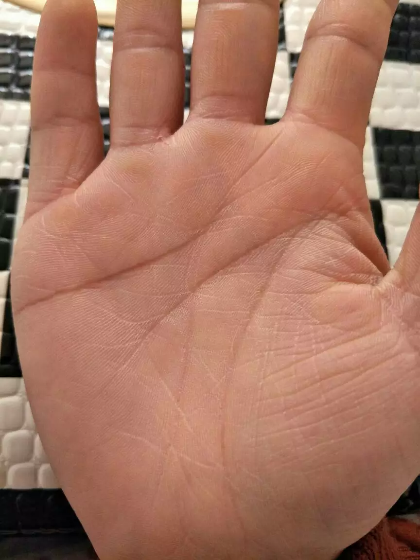 8、算命有二次婚姻怎麼辦:算命先生說我有兩次婚姻 到底準不準