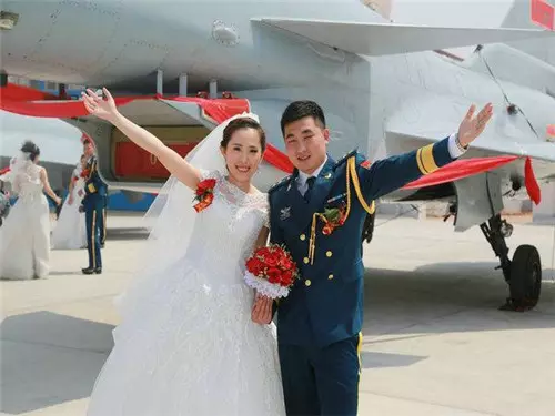 1、武士小我私人婚配問題怎麼解決:與武士娶親的挂號問題