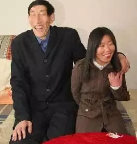 1、老婆大6歲可以嗎:老婆比我大六歲結婚會幸福嗎？