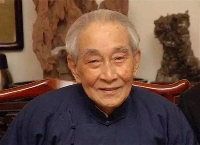 2、算命最準的高人:大家有沒有遇到算命高人很準的那種