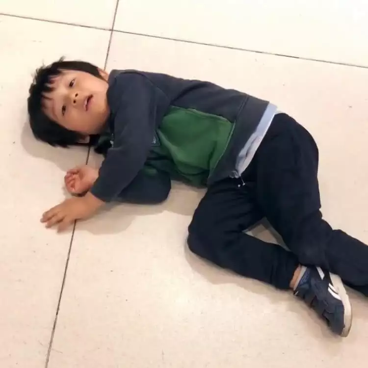 4、老婆大6歲是什麼體驗:結婚，老婆比自己大6歲，你們能接受嗎？