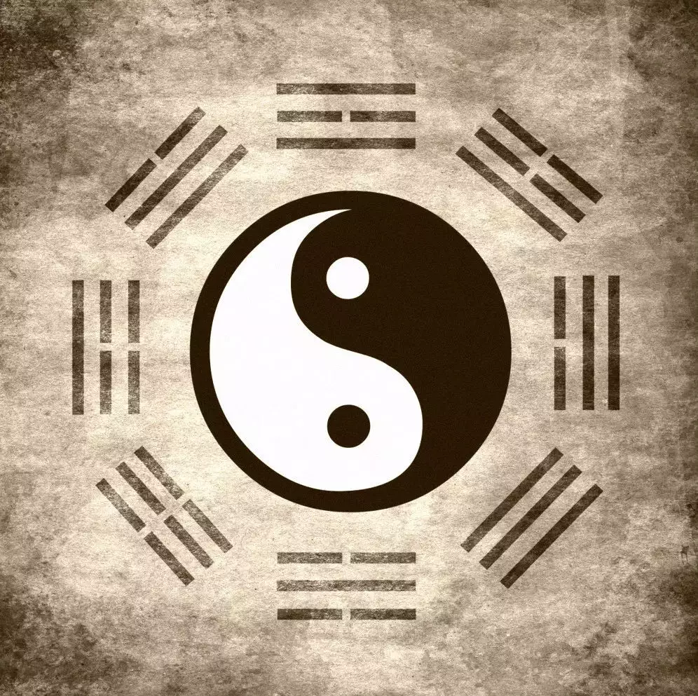 7、八字沒水反而好:八字里一個水都沒有怎麼辦呀？