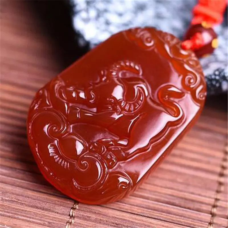 屬相牛的人適合佩戴什麼：屬牛的配帶什麼旺財