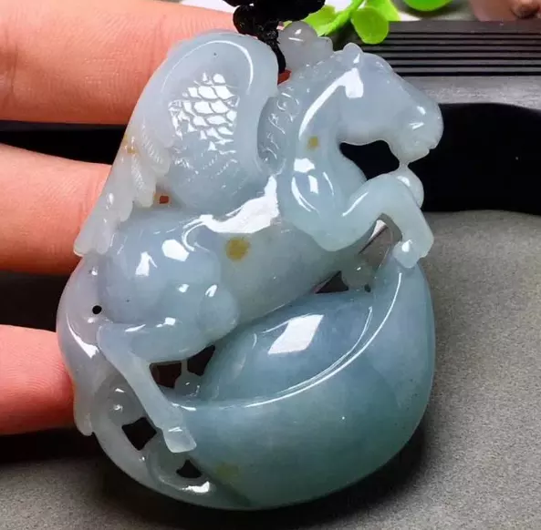 佩戴玉品能戴自己的屬相嗎：佩戴玉不能帶自己的屬相嗎？