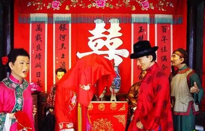 1、八字合婚怎麼看兩人合不合適:如何查看八字合婚