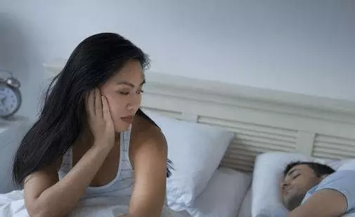6、男的睡一個人多久會膩:男人多久會厭倦一個女人，多久會膩？