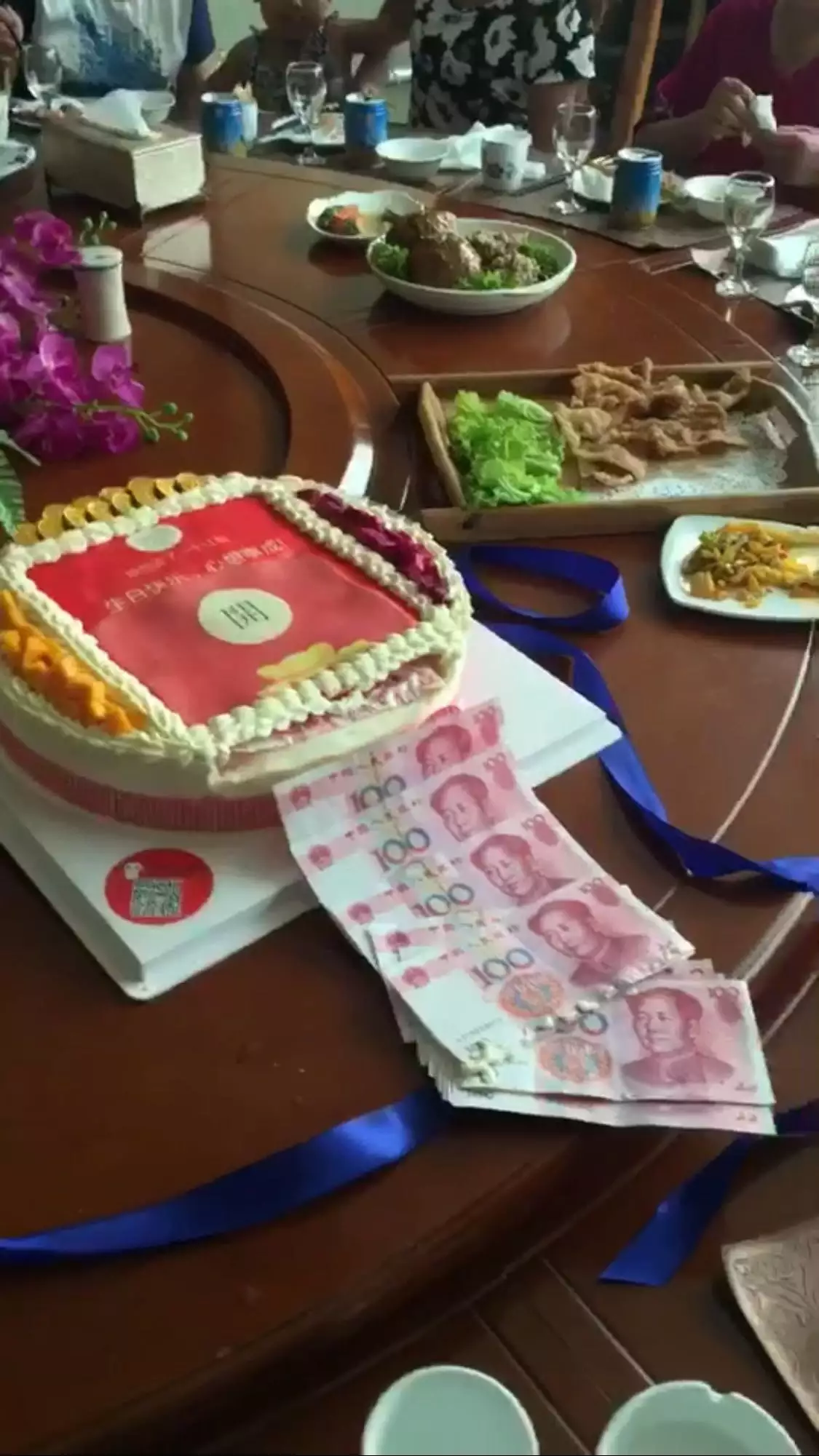 女閨蜜生日紅包發多少合適：閨蜜過生日微商發多少紅包合適
