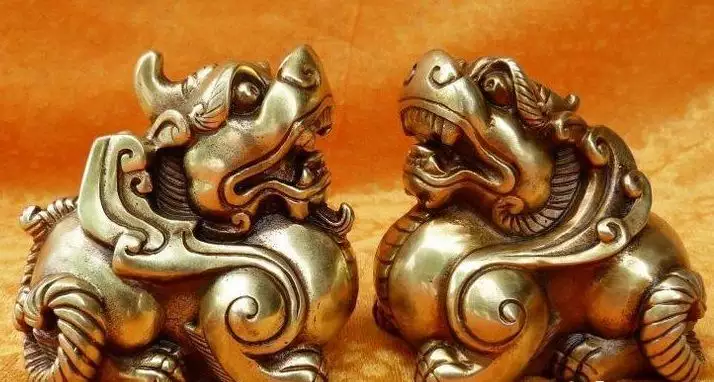 通書中的“忌”，一樣平常是針對當日被衝到的屬相吧？ 好比說當日沖豬，忌出行，那是不是說當日屬豬的忌出行？