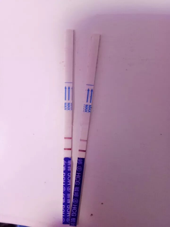 兩條杠是懷孕了嗎圖片：驗孕棒懷孕兩條杠的圖片是什麼樣的？