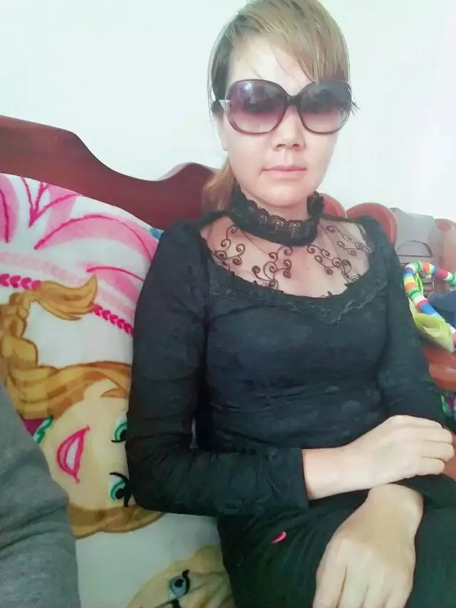 1、離婚女的一碰就想要嗎:離婚女人給未婚女人的建議：婚姻中，這幾種男人不要碰