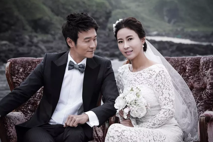 7、命裡帶二婚就必須離婚嗎:命里犯二婚的人，真的會離婚么，還有在一起的夫妻么？