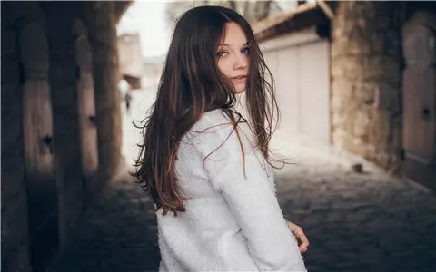 屬馬的女跟什麼屬相最配：女馬和什麼生肖最配