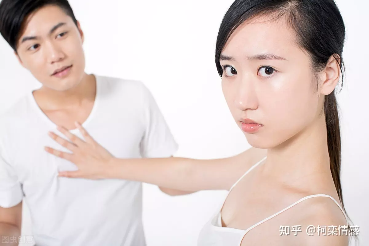 3、喜歡姐姐型的男生心理:男人為什麼喜歡姐姐型