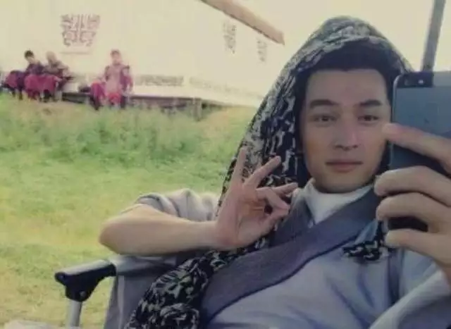 2、蘭花指的男人好不好:男生為什麼不能翹蘭花指？