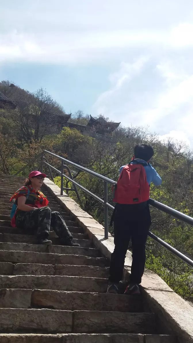 翻山越嶺的屬相是什麼：翻山越嶺的生肖是哪個