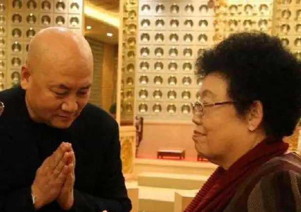 5、和年的人婚配:94年屬狗的巨蟹座和90年屬馬的射手座能在一起嗎