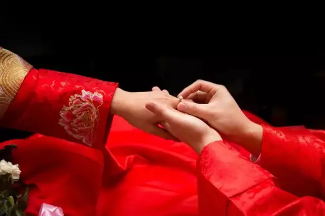 2、不動婚用什麼方法能動婚:不能協議離婚有什麼方法能夠快速的把婚離了