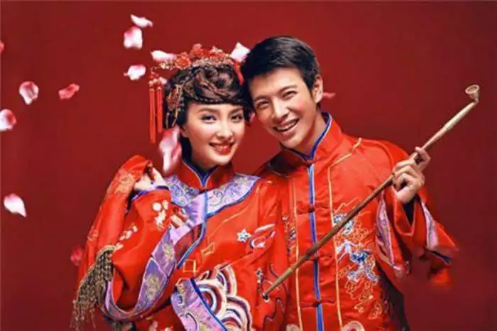 1、86年10月男虎的婚配:86年屬虎的配偶