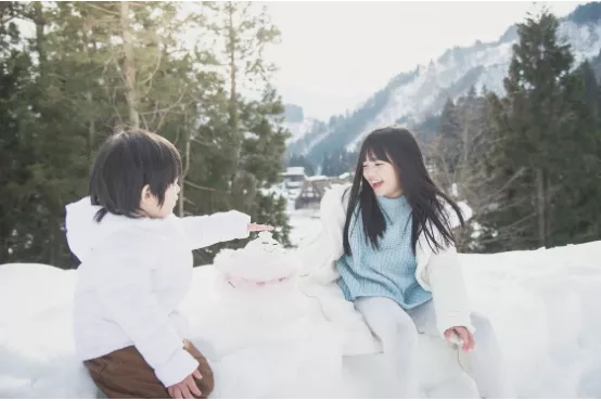 女孩漂亮有涵養的名字四個字：周姓女孩漂亮有涵養的名字有哪些？
