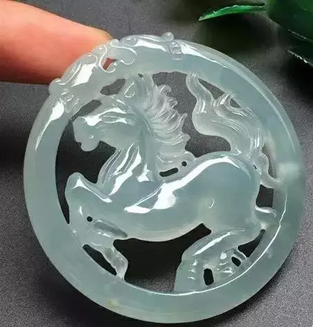 屬相馬戴什麼屬相配飾合適：屬馬的人應佩帶什麼祥瑞物屬相