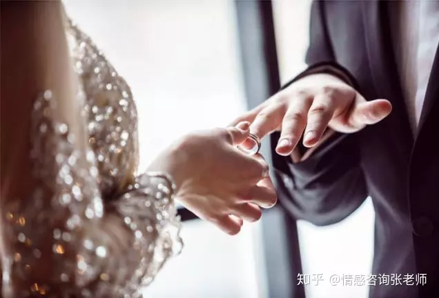 2、男人出軌不回頭不離婚怎麼辦:男人出軌變心，又不提離婚，我該怎麼辦？