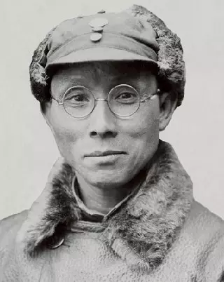 年2月10日的命運：屬鼠年農曆10月10日出生年命運