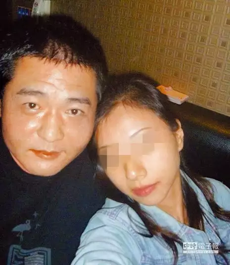 3、50歲的男人找30歲的小三:50歲男人和30歲的情人有真愛嗎