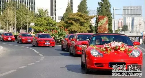 3、他哥娶親時他家電器什麼都買了，就是由於女方買了汽車，等我娶親時，我家不買汽車，說電器什麼都不買