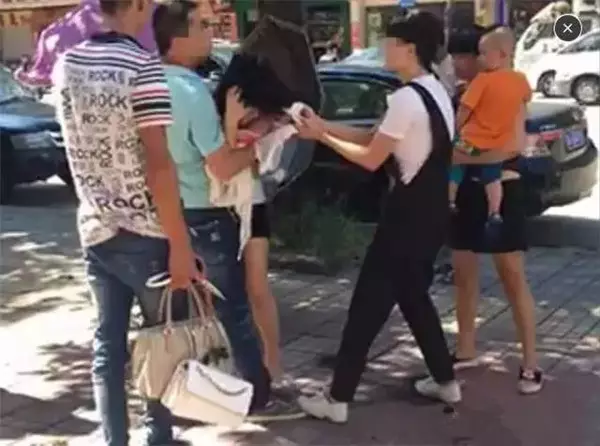 1、中年男人找小三:已婚男人，為什麼喜歡找小三？
