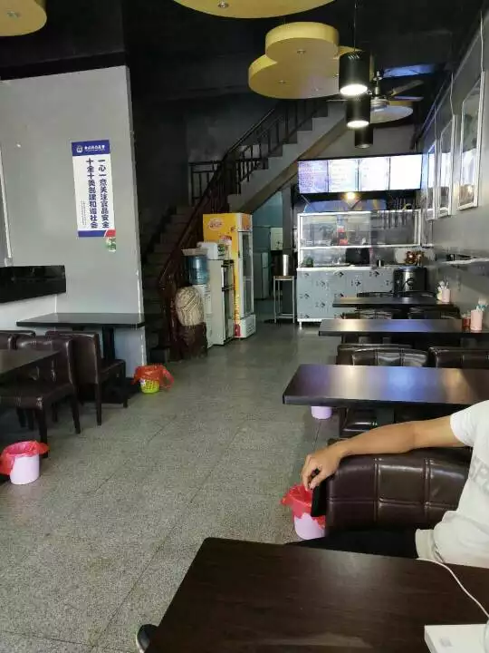 2、店裡沒生意怎麼辦:店裡生意不好,我該怎麼辦?