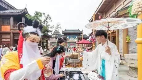 3、桃花劫年齡表圖片:出生的男人在里桃花運會不會帶桃花劫