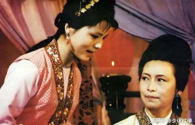 1、邢夫人的侄女婚配工具是誰:紅樓夢裡邢夫人是誰的妻子？