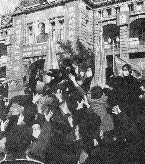 3、和年的婚配:屬相配對女年,男年