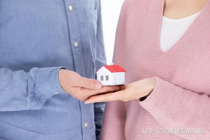 5、獨身申致意居房后娶親配偶有份嗎:沒娶親申請的市的安居房,娶親后要重新排隊嗎？