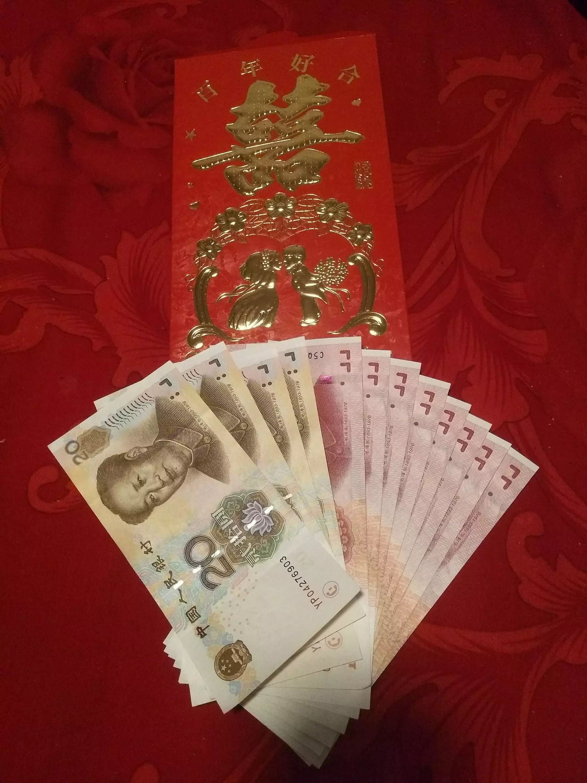3、年10月訂婚:十月訂婚哪天
