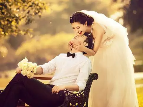 4、你號一位是什麼? 測測你幾歲結婚.我 是7 ，想知道答案