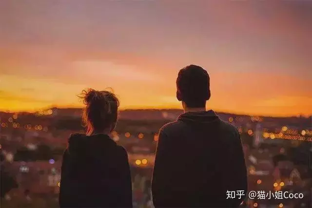 4、我去租房子的，可是出現了一個問題我相中房東了他工作也不錯的挺好的，看微信個人簽名應該沒結婚的，寫的