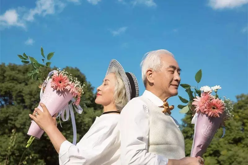 2、二十五年是什麼婚:結婚25年是屬於什麼婚
