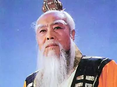 3、77年男和80年猴女婚配:77年的蛇男和80年的猴女相配嗎？