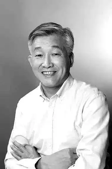 1、年出生的人今年多少歲:年6月初3生人老年財運與活多少歲一數？