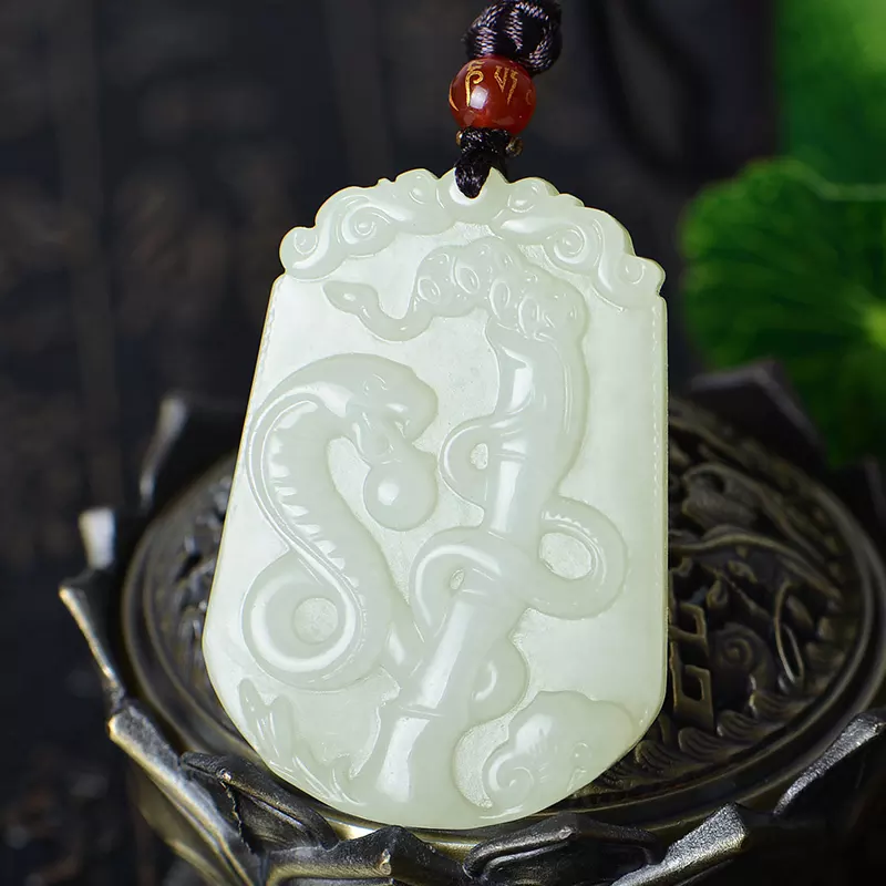 蛇媽媽羊爸爸要什麼屬相寶寶：羊爸爸狗媽媽大寶屬蛇生個什麼屬相最好