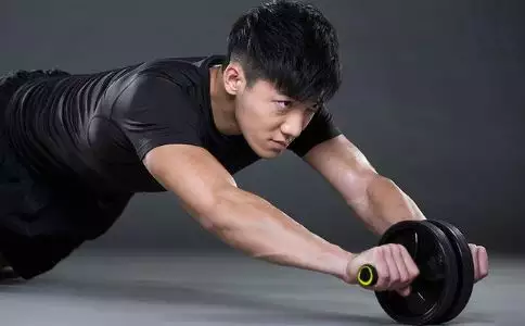 3、40多歲男人不行因為年輕時:40歲的男人怎麼就不行了呢？