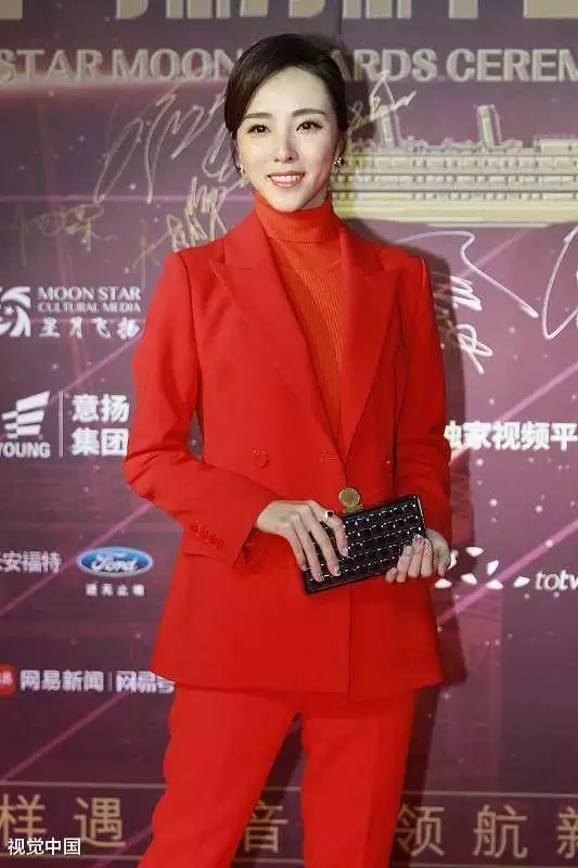 3、央視李思思的老公高遠簡歷:李思思家庭背景照片及 李思思的老公是誰