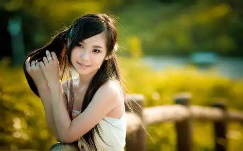 3、屬馬的子女緣:女年農曆5月20屬馬婚姻及子女緣怎樣？哪位能告知？謝謝！
