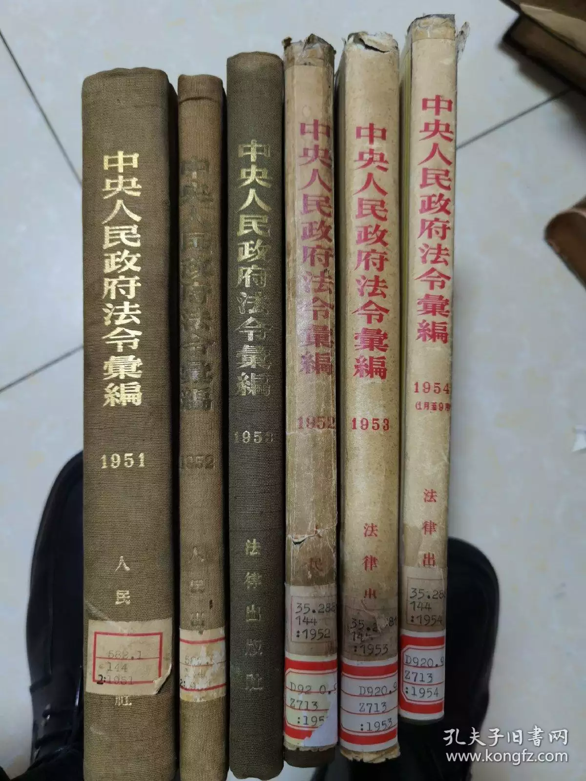 2、51年男兔與54年馬女婚配嗎:屬兔男與屬馬女婚姻合嗎