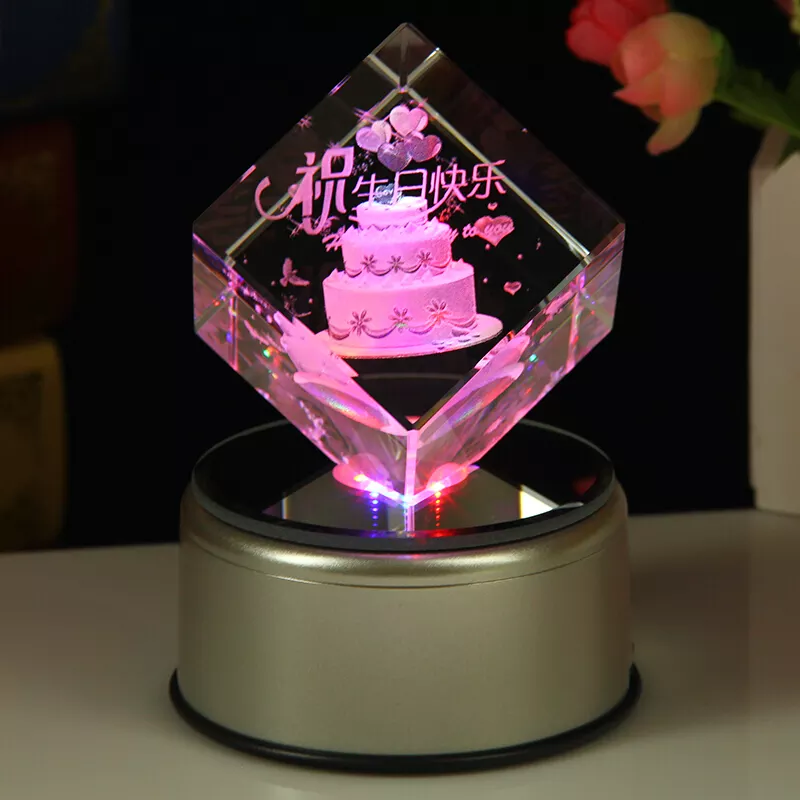 普通女性朋友送什麼禮物好：給女生普通朋友的生日禮物送什麼好