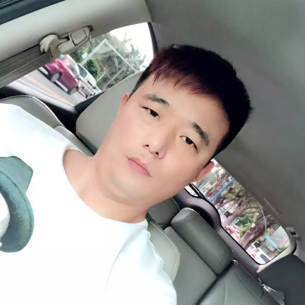 2、37歲的男人應該怎麼樣:我該怎麼辦？一個37歲男人的悲哀。